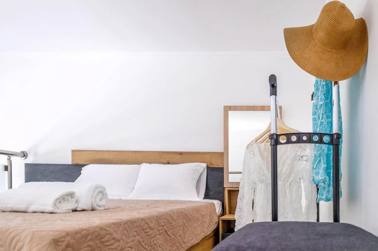 קסנדריה Casa Marina & Kledi By Booking Kottas